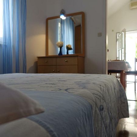 Apartments Ivic Бол Экстерьер фото